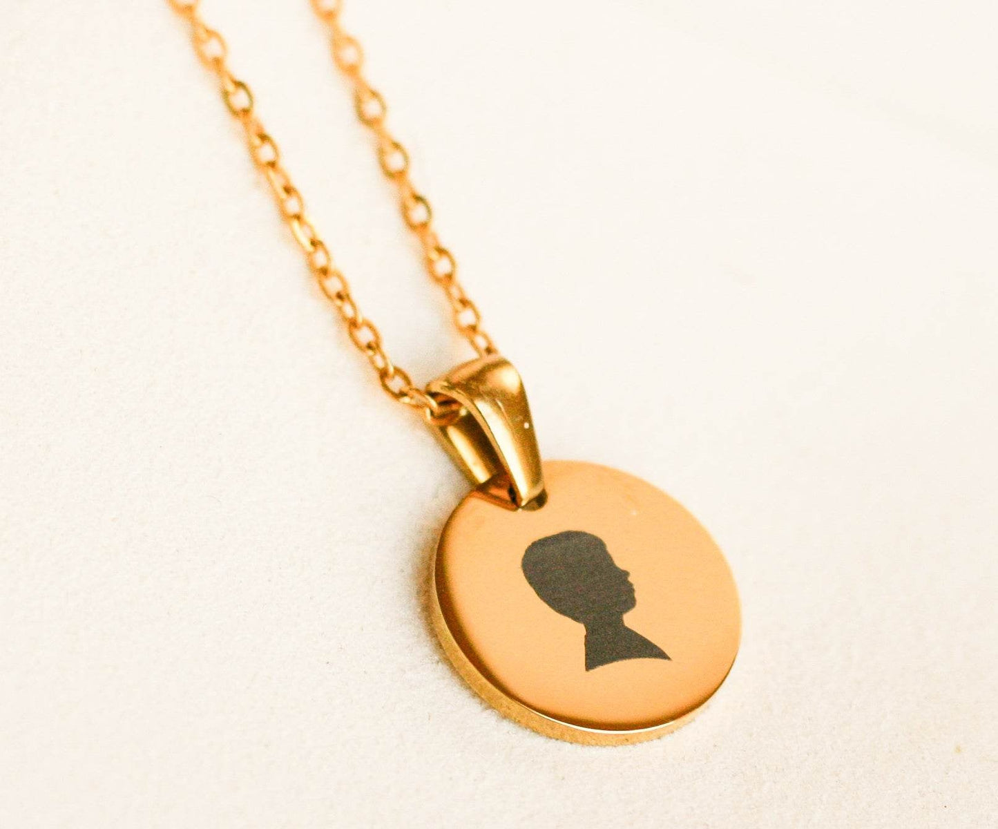 Silhouette Necklace | Yellow Gold Pendant - Rest of the Nest