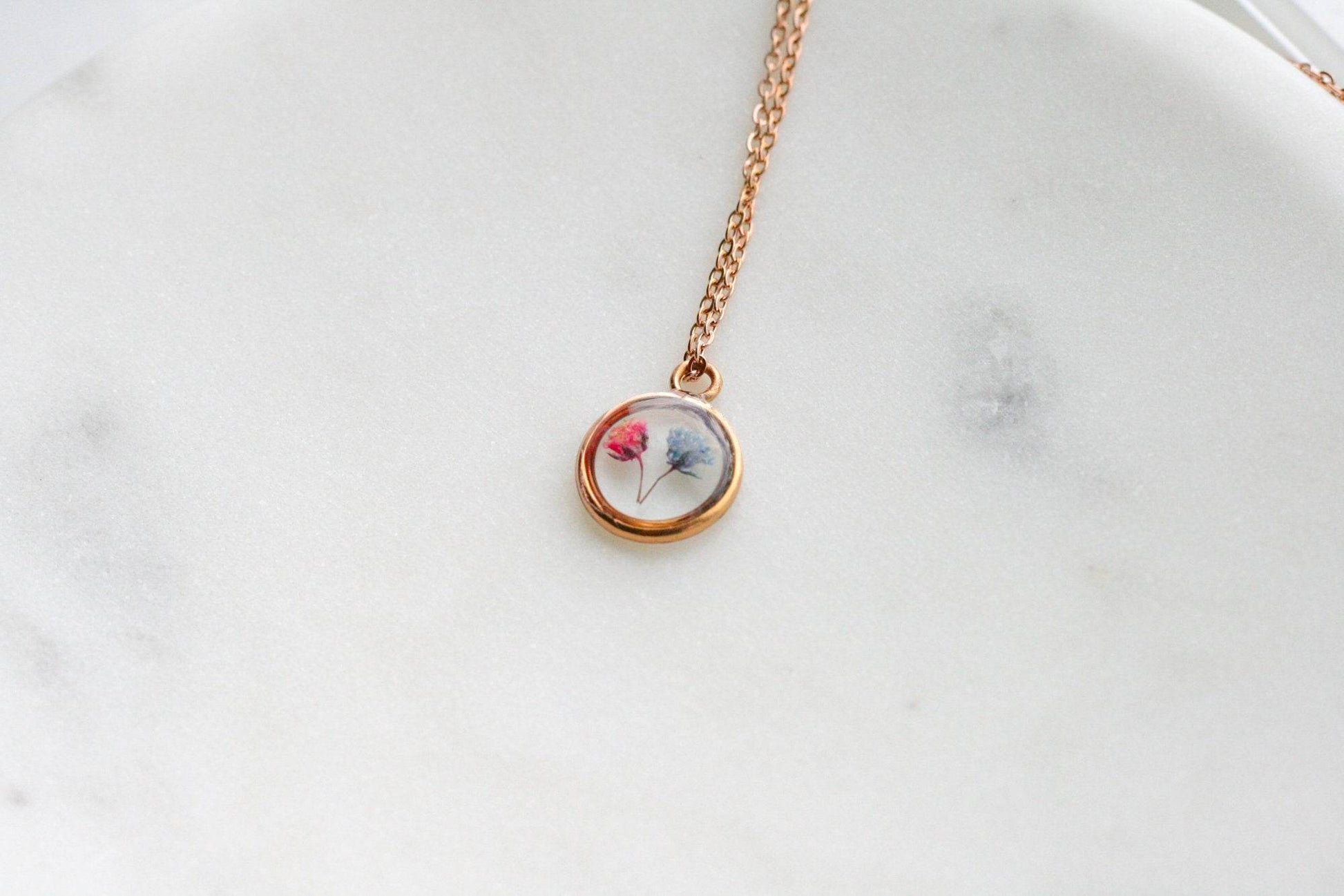 Pink, Blue or White Baby's Breath Flower Necklace | Circle Pendant - Rest of the Nest