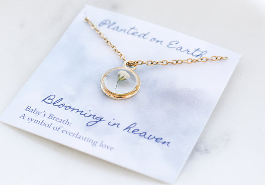 Baby's Breath Flower Necklace | Yellow Gold Circle Pendant