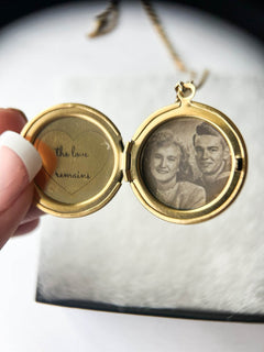 Engraved Picture Necklace | Circle Locket