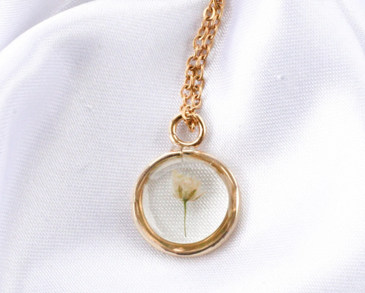 Gold babys breath necklace