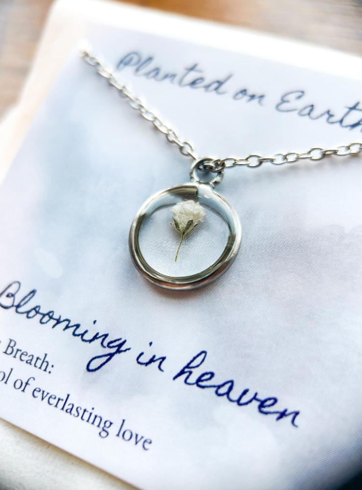 Baby's Breath Flower Necklace | Silver Circle Pendant