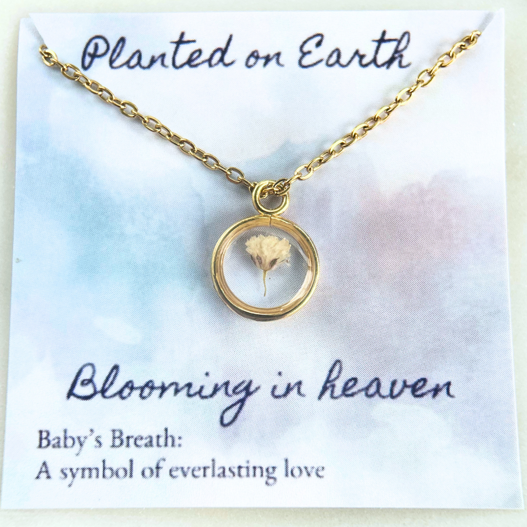 Baby's Breath Flower Necklace | Yellow Gold