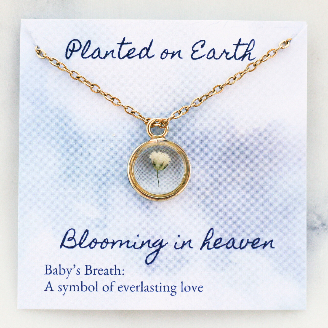 Baby's Breath Flower Necklace | Yellow Gold