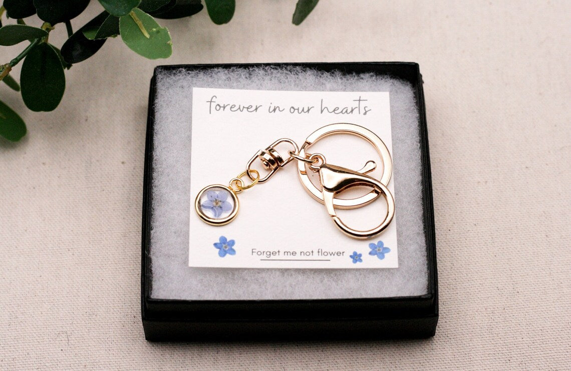 Forget Me Not Flower | Gold Keychain