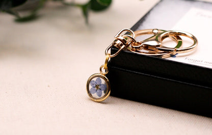 Forget Me Not Flower | Gold Keychain