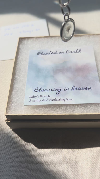 Baby’s Breath Keychain – A Keepsake for Love, Loss, and Remembrance